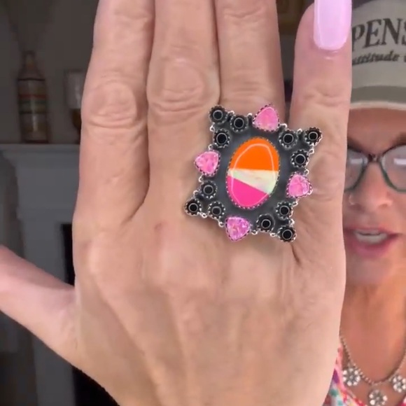 Colorful Statement ring - Picture 3 of 4